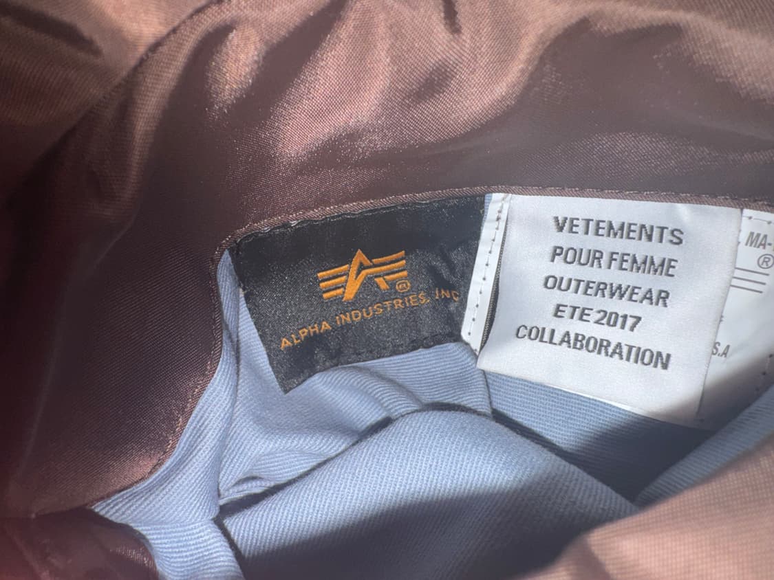 베트멍 알파인더스트리 봄버 small 상품이미지3