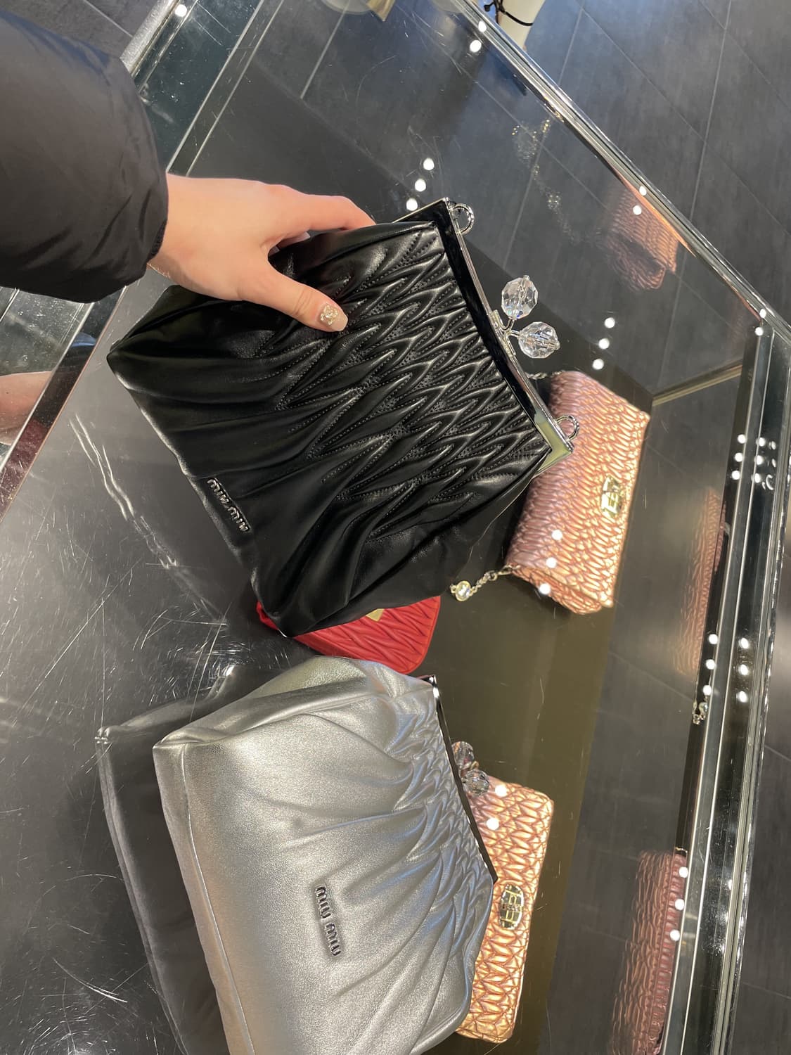 미우미우 마테라쎄 보석 숄더백(체인, 개런티카드,더스트백 등 포함)가방 상품이미지1