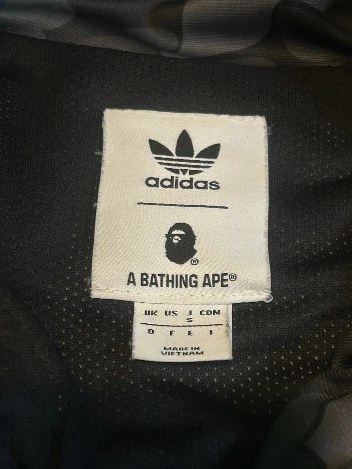 아디다스 x 베이프 파이어버드 트랙탑 져지 상품이미지2