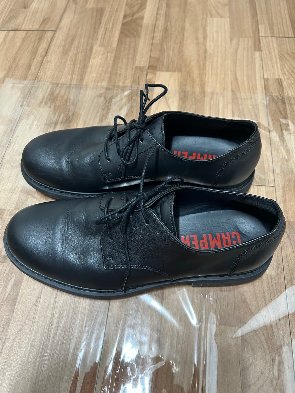 Camper 캠퍼 뉴먼 더비 40사이즈 상품이미지2