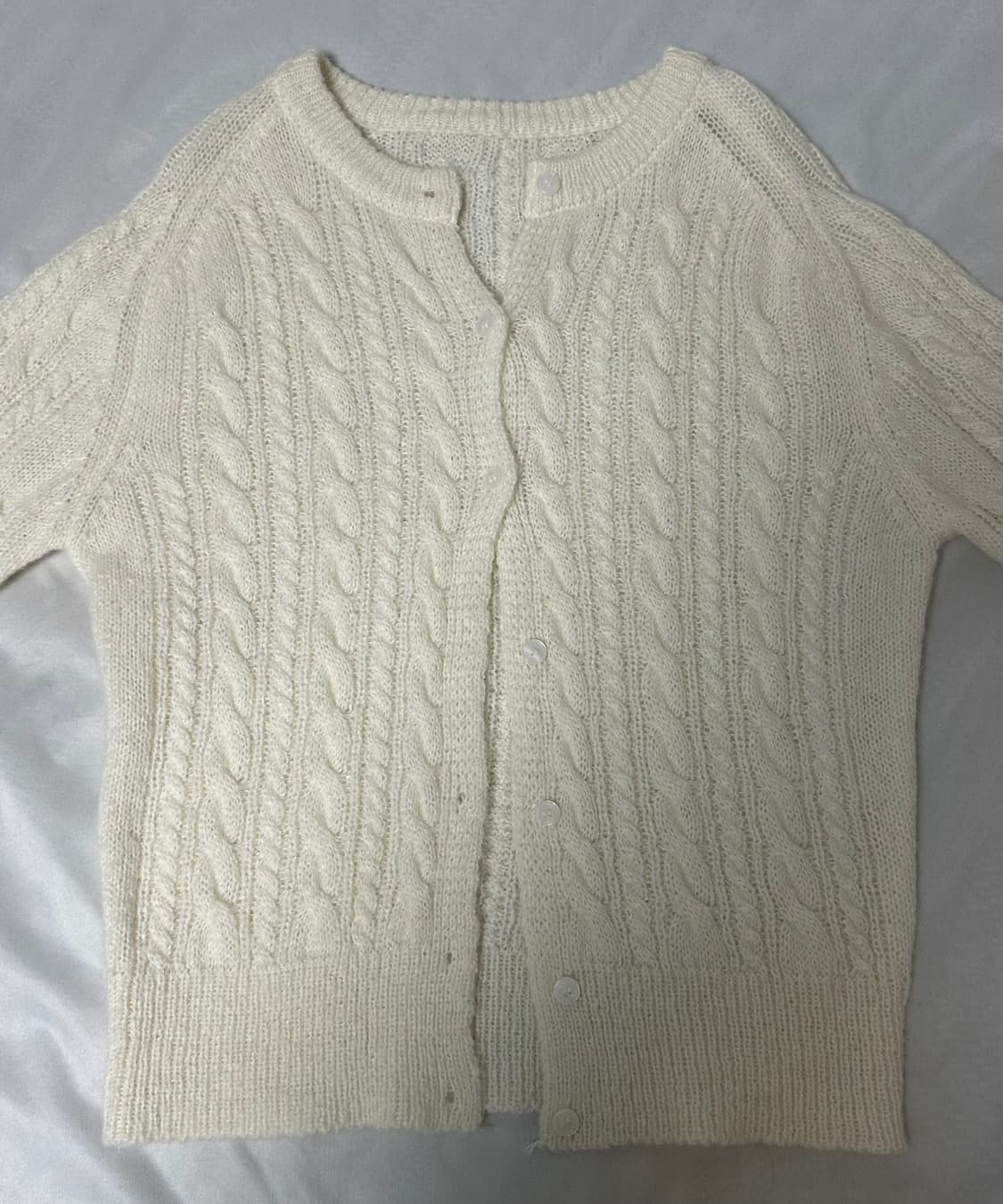White Knit Cardigan 상품이미지1