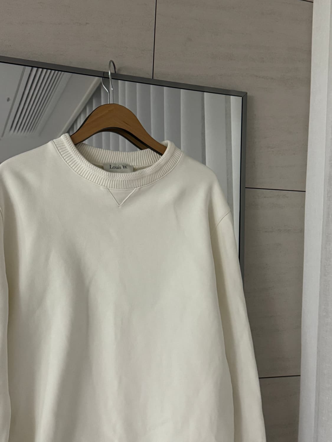 🖤 아페쎄 맨투맨 / A.P.C. x Louis W. 콜라보 스웻셔츠 상품이미지4