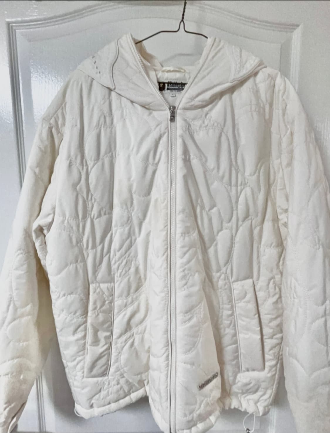 베이프 패딩 화이트 XL (105) 상품이미지1