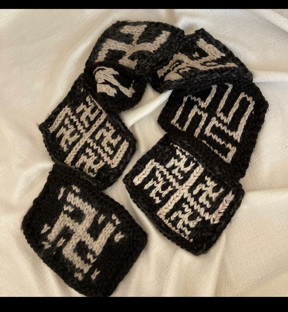 캐피탈 만 머플러 상품이미지2