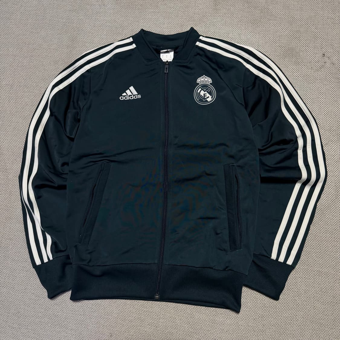 아디다스 레알 마드리드 트랙탑 상품이미지1