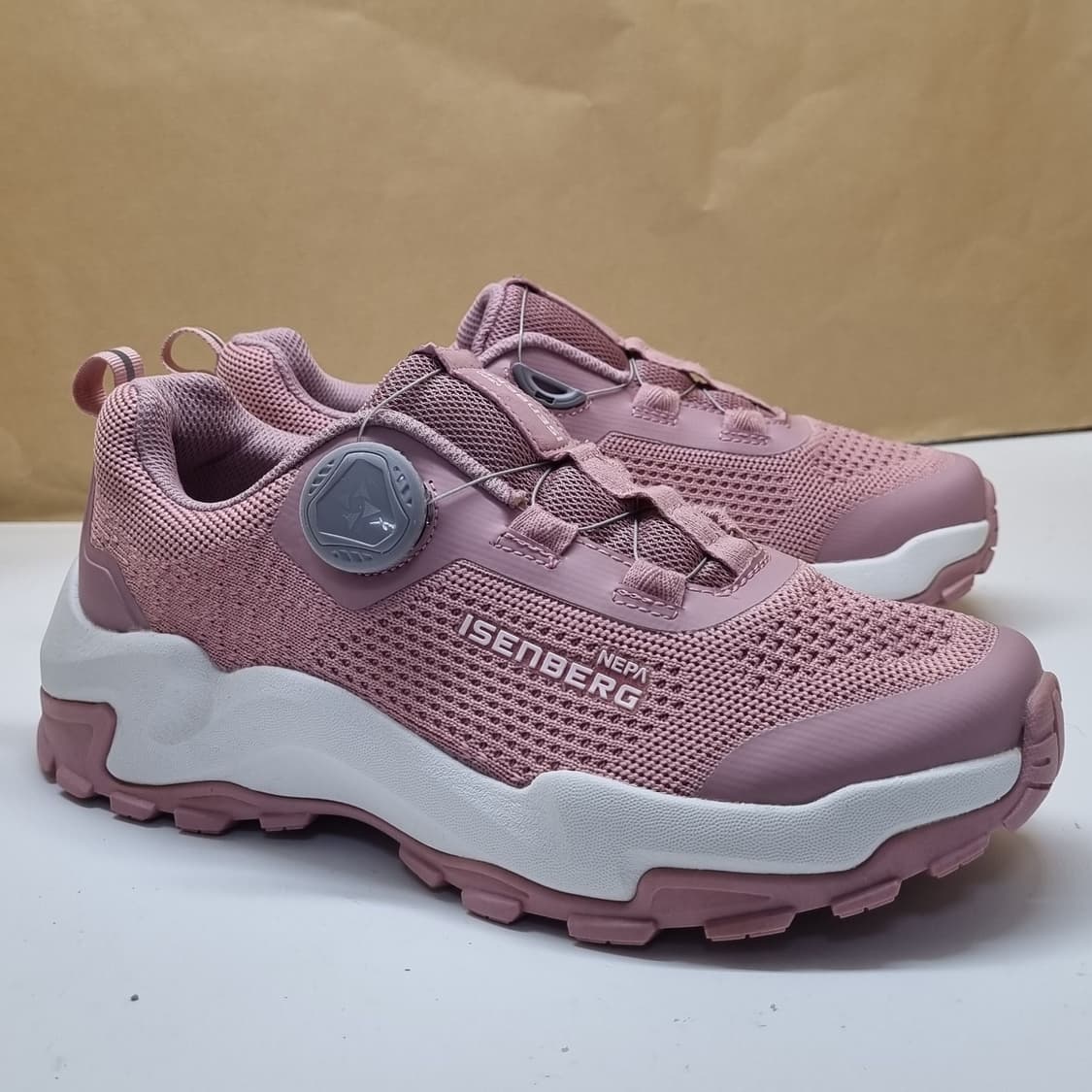 네파 이젠버그 여성트레킹화240. 상품이미지1