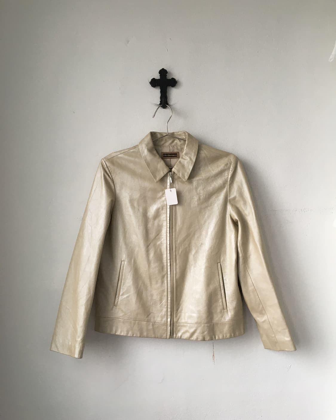 Glossy leather jacket 상품이미지1