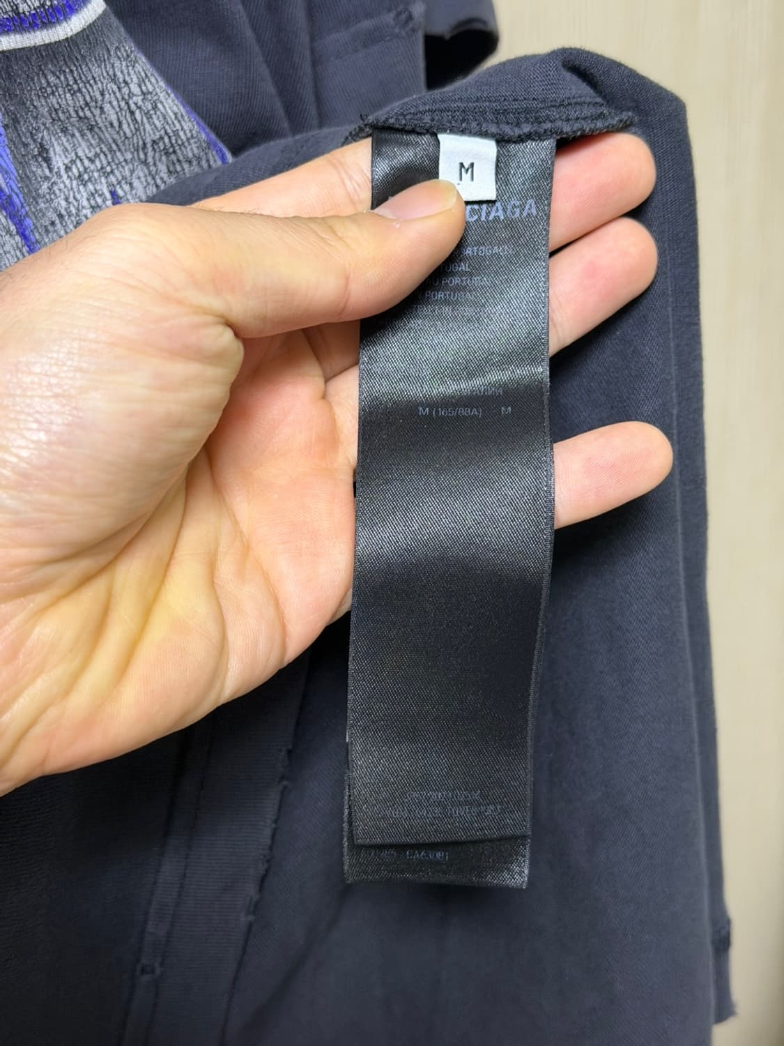 [M] 발렌시아가 SNBN 디스트로이드 오버핏 반팔티셔츠 상품이미지4