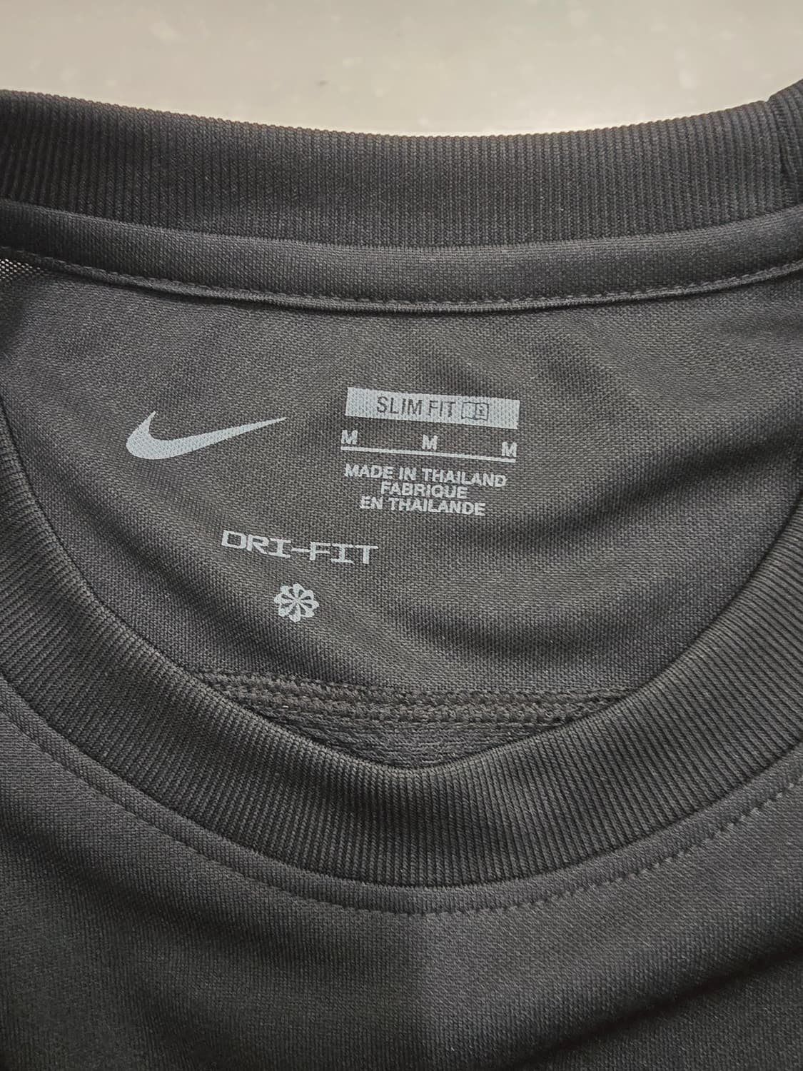 나이키 블랙 긴팔 티셔츠 상품이미지8