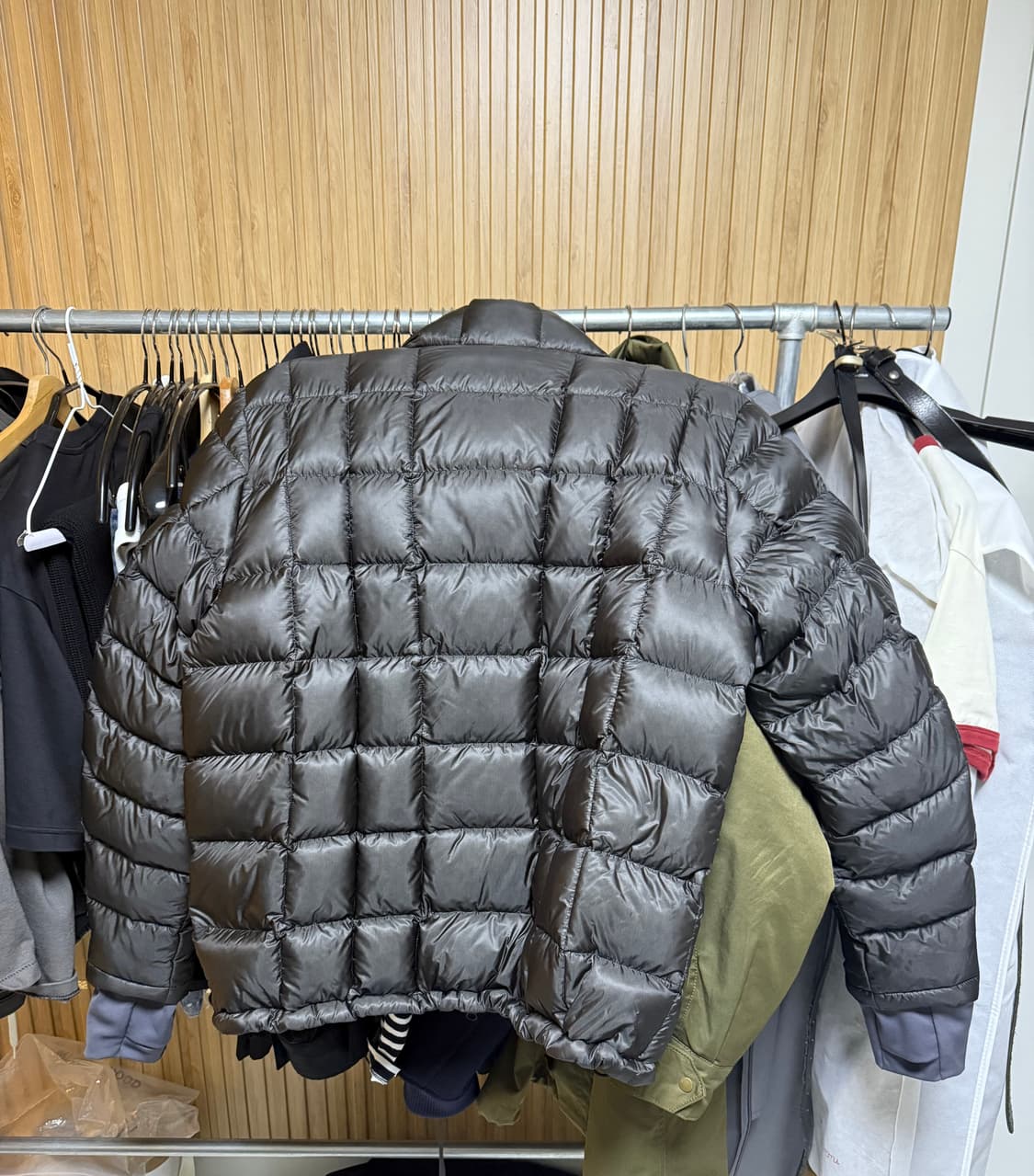 999휴머니티 모듈러 라이트 구스 퍼퍼 블랙 2사이즈 상품이미지2