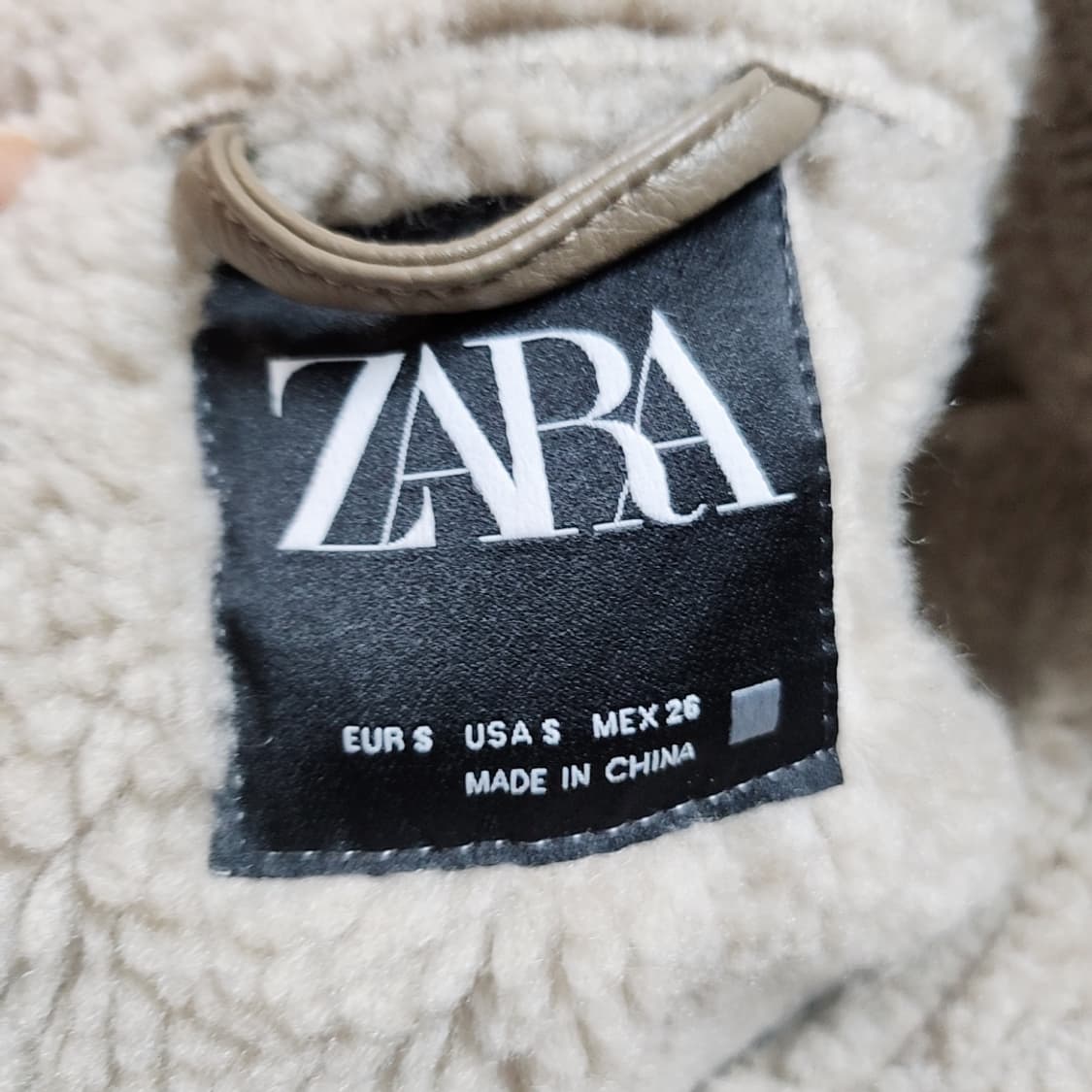 [S] 자라 스웨이드 무스탕 자켓 상품이미지3