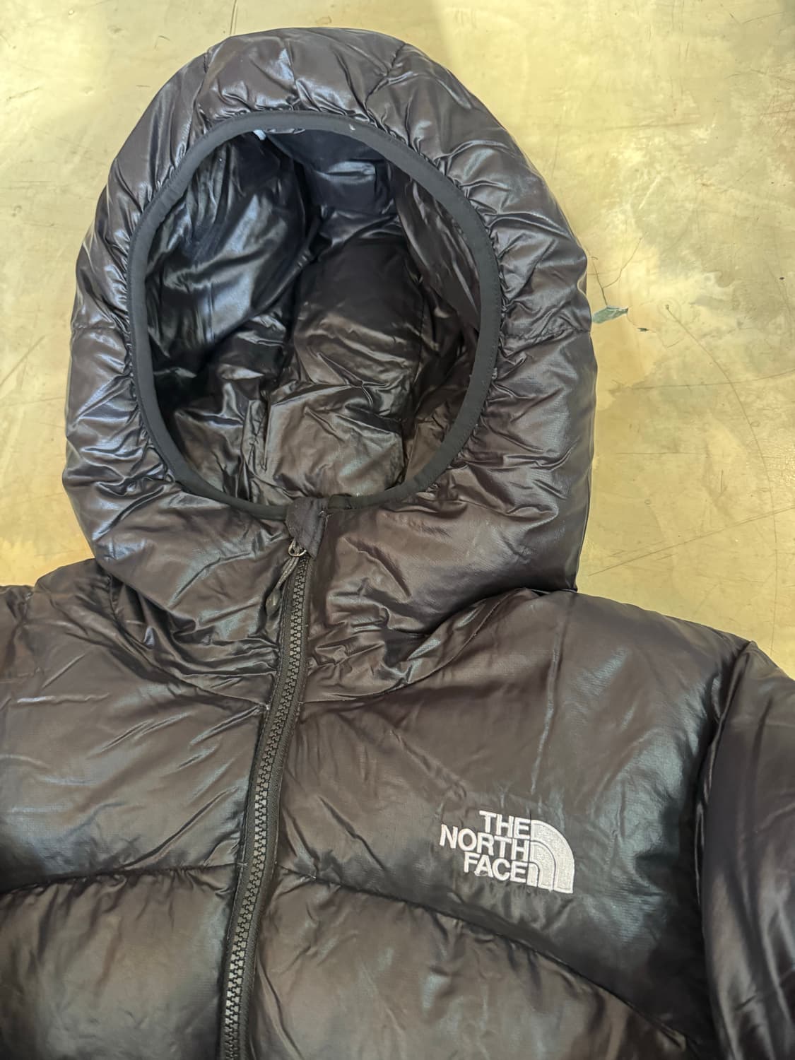 노스페이스 패딩 블랙 상품이미지3