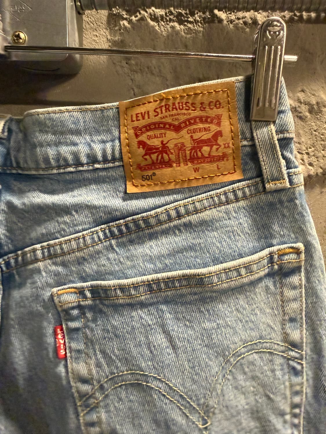 리바이스 501 오리지널 연청 데님 팬츠 W27 L28 상품이미지5