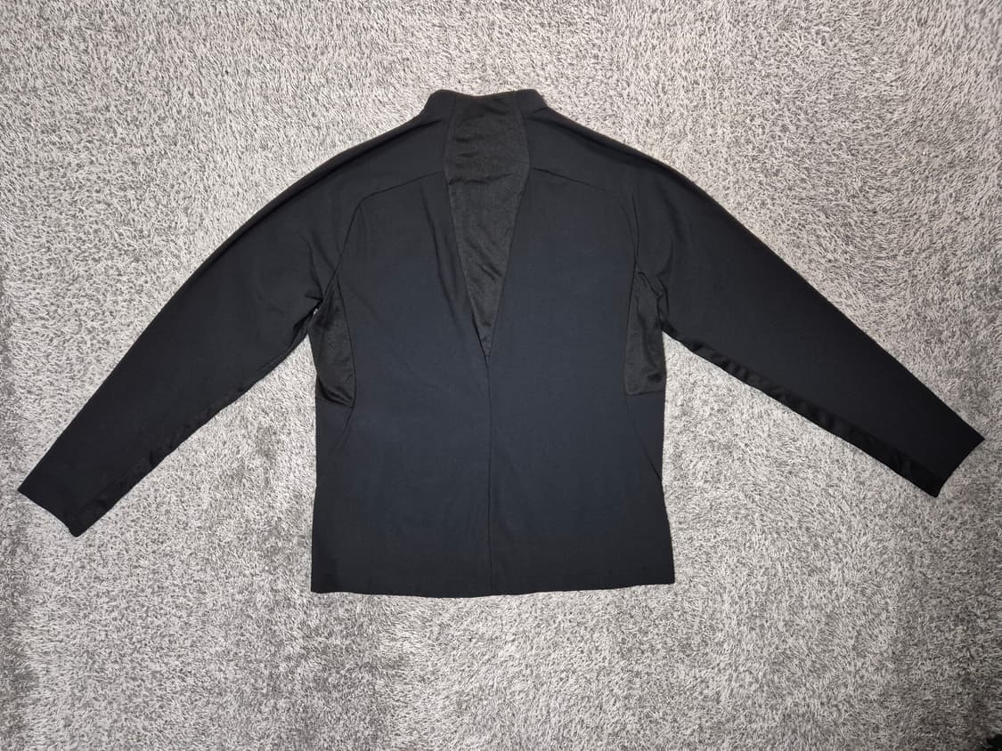 데상트 남성 기능성 냉감 트랙 자켓 105 상품이미지4