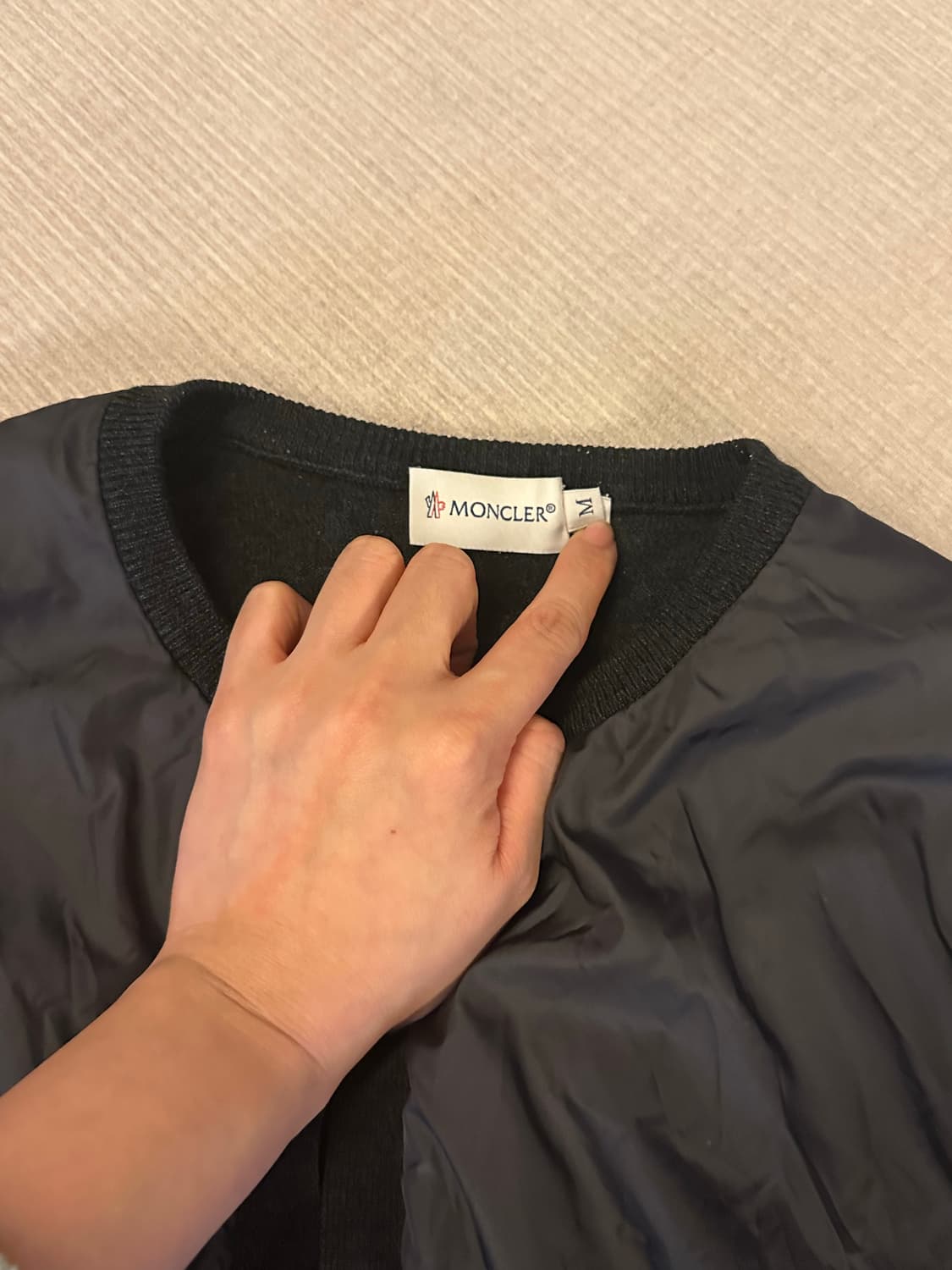 [정품] MONCLER 트리콧 가디건 (BJ664442NZJN) 상품이미지5