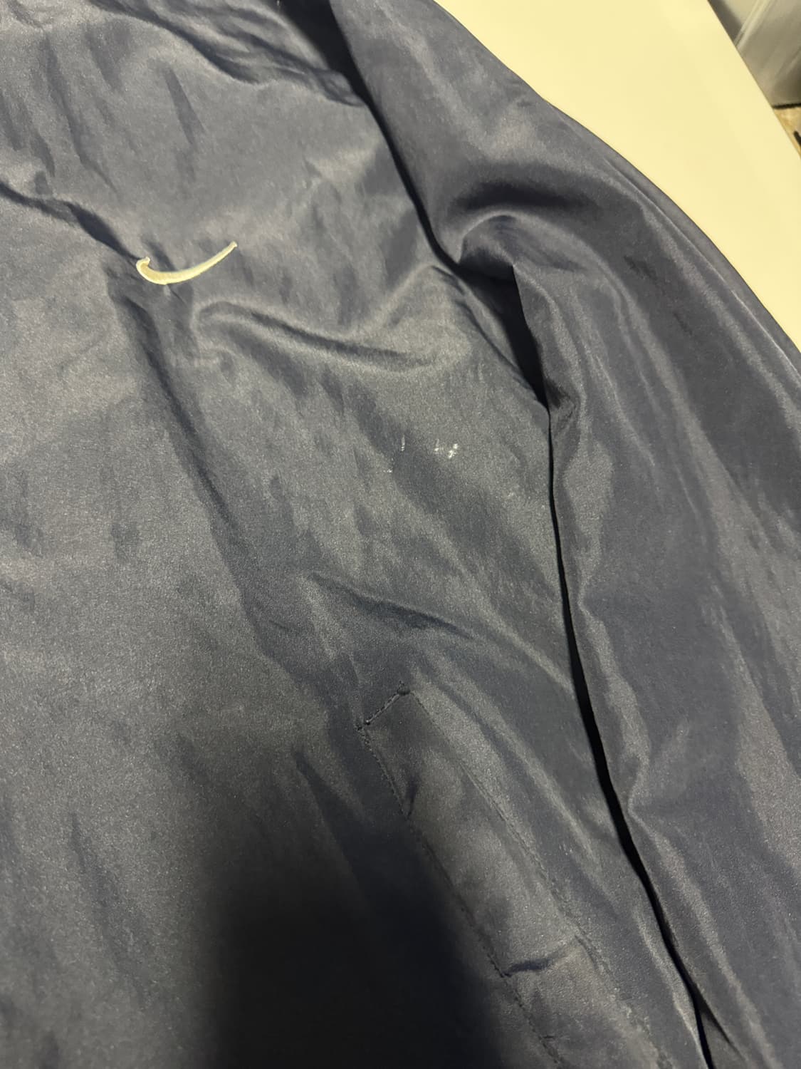 나이키 올드스쿨 뒷 빅 스우시 오버핏 후드 바람막이 네이비 상품이미지5