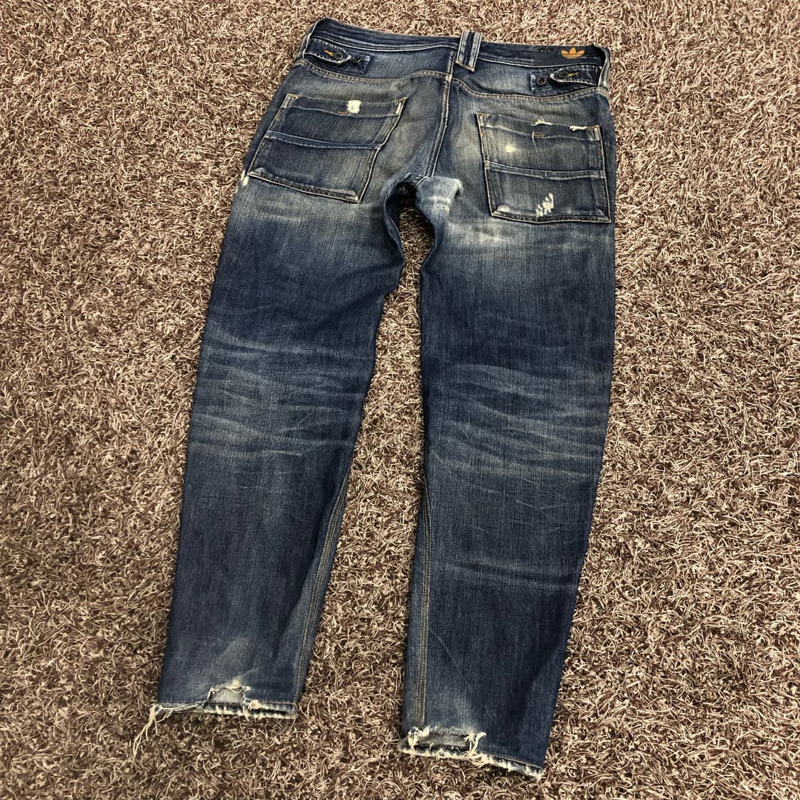 디젤 X 아디다스 워싱 디스 데님팬츠 상품이미지6