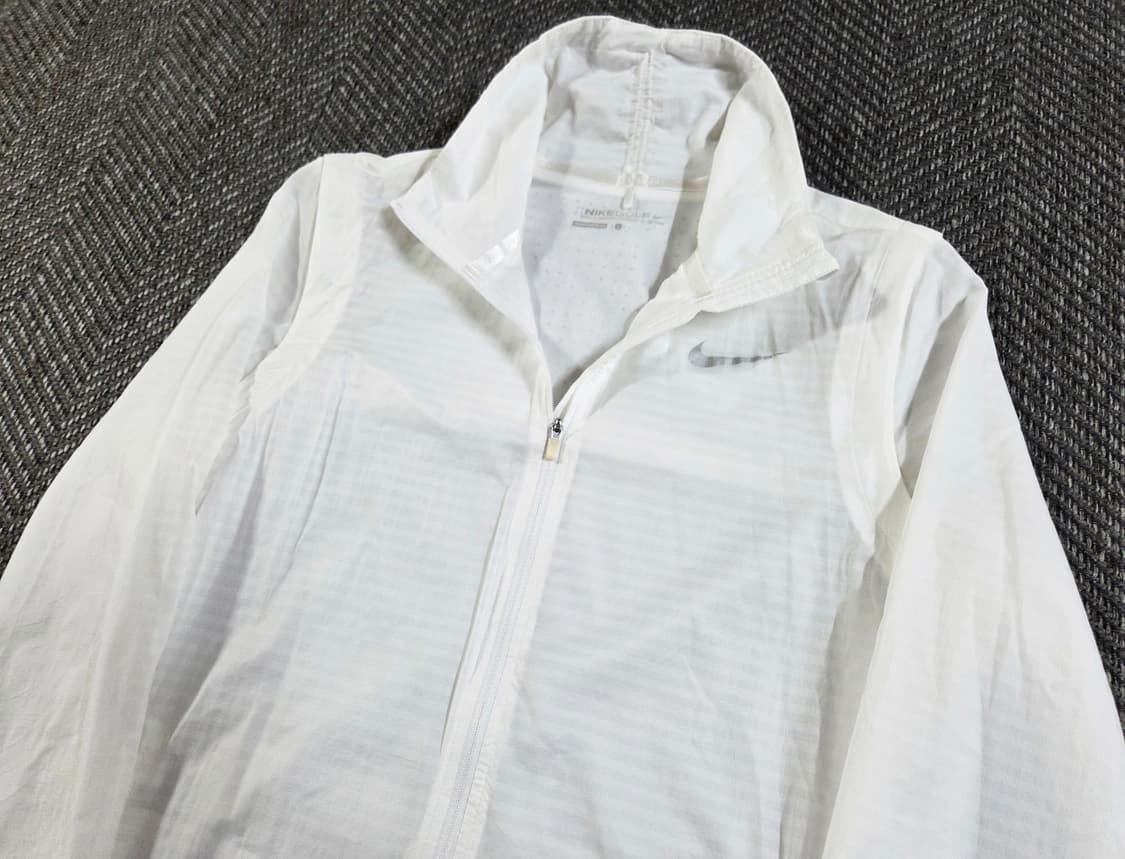 나이키 화이트 러닝 바람막이
 상품이미지3