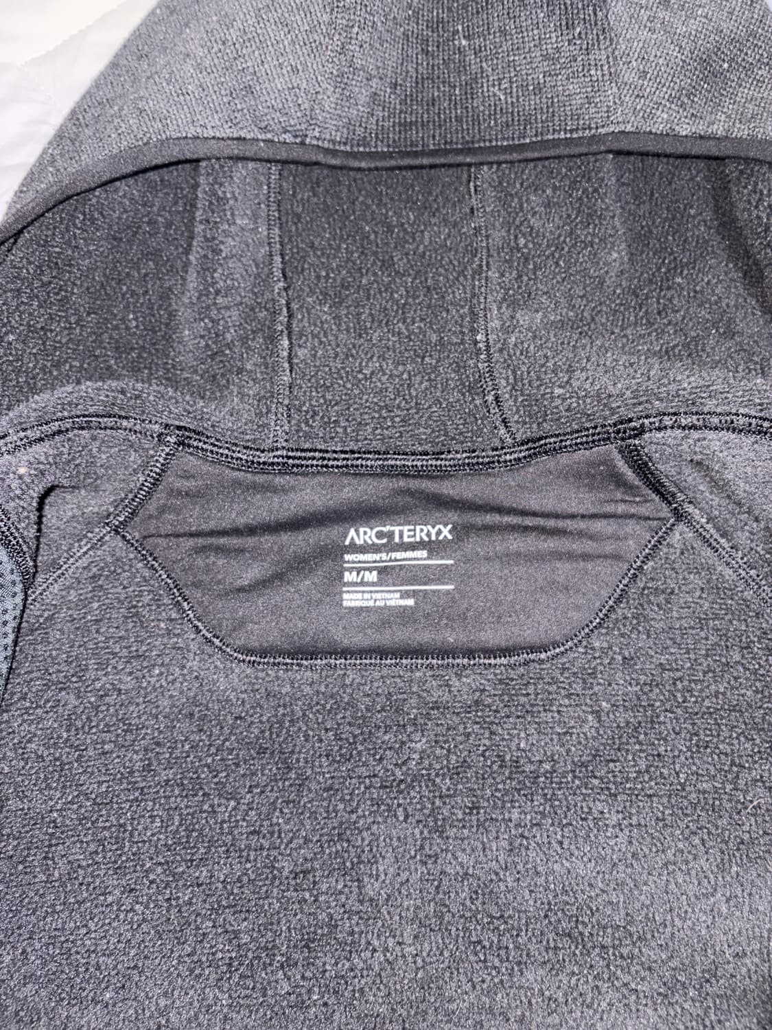 아크테릭스 후드집업 상품이미지2