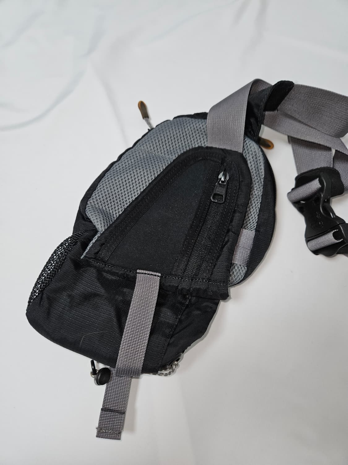 코오롱스포츠 액티브 고프코어 트레일 힙색 슬링백 가방 러닝 상품이미지5