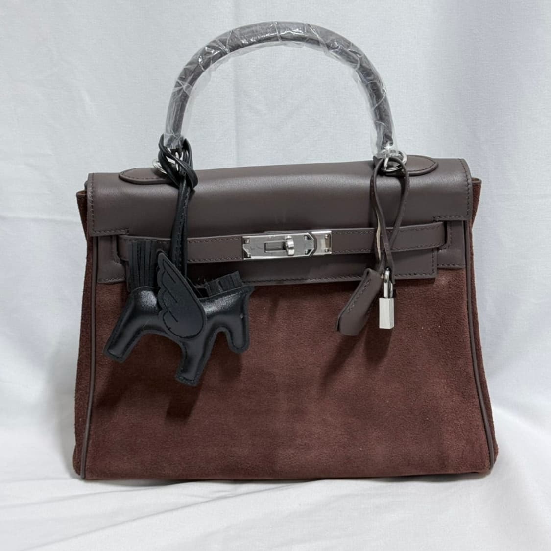 에르메스 켈리28 스웨이드 상품이미지1