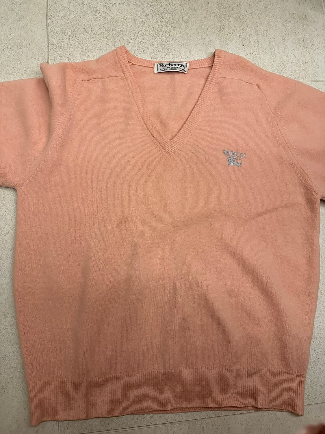 버버리 브이넥니트 핑크 상품이미지8