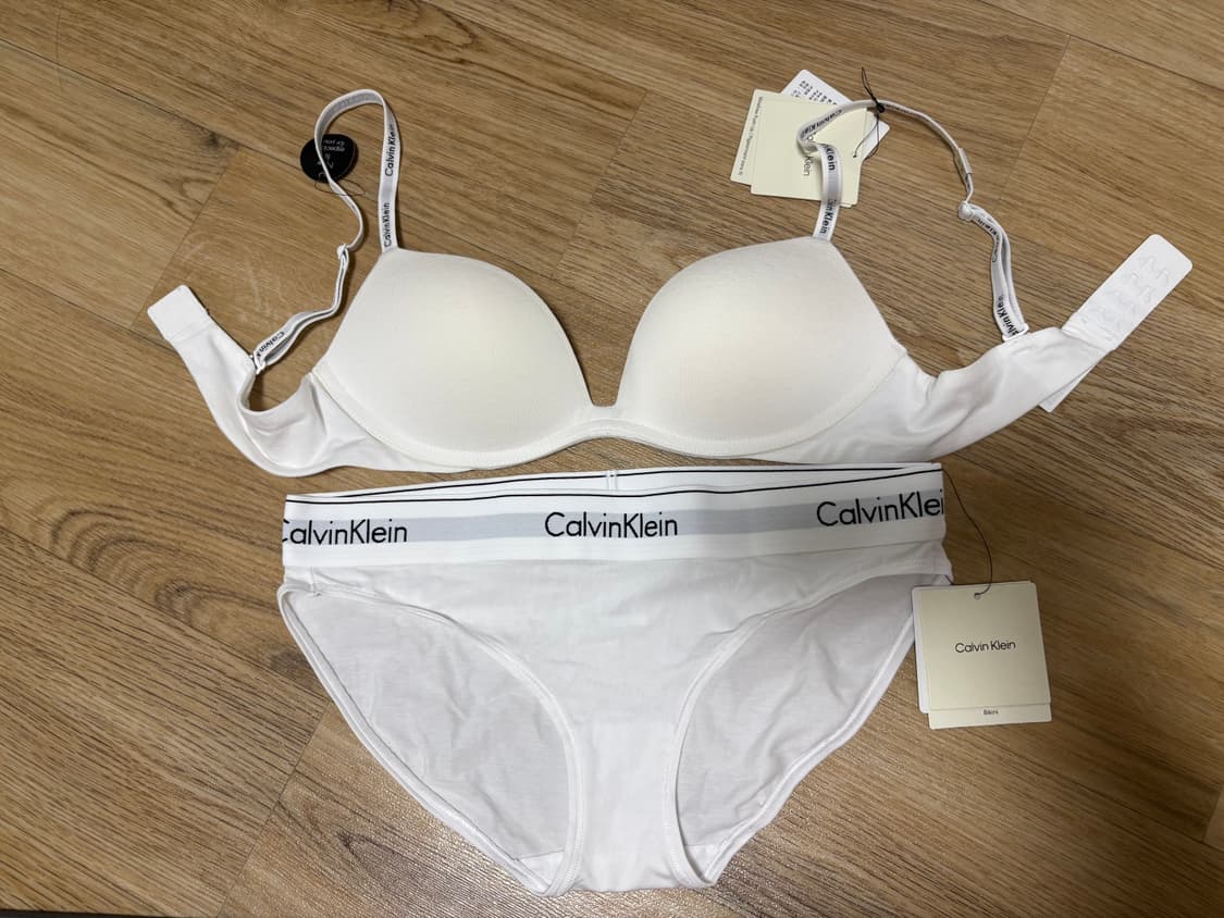 캘빈클라인 af푸쉬업 브라 팬티 세트(새상품 상품이미지1