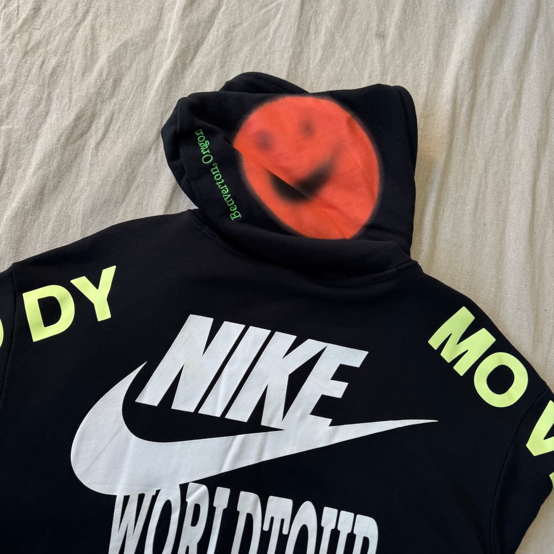 나이키 월드투어 프린팅 후드 XL 상품이미지2
