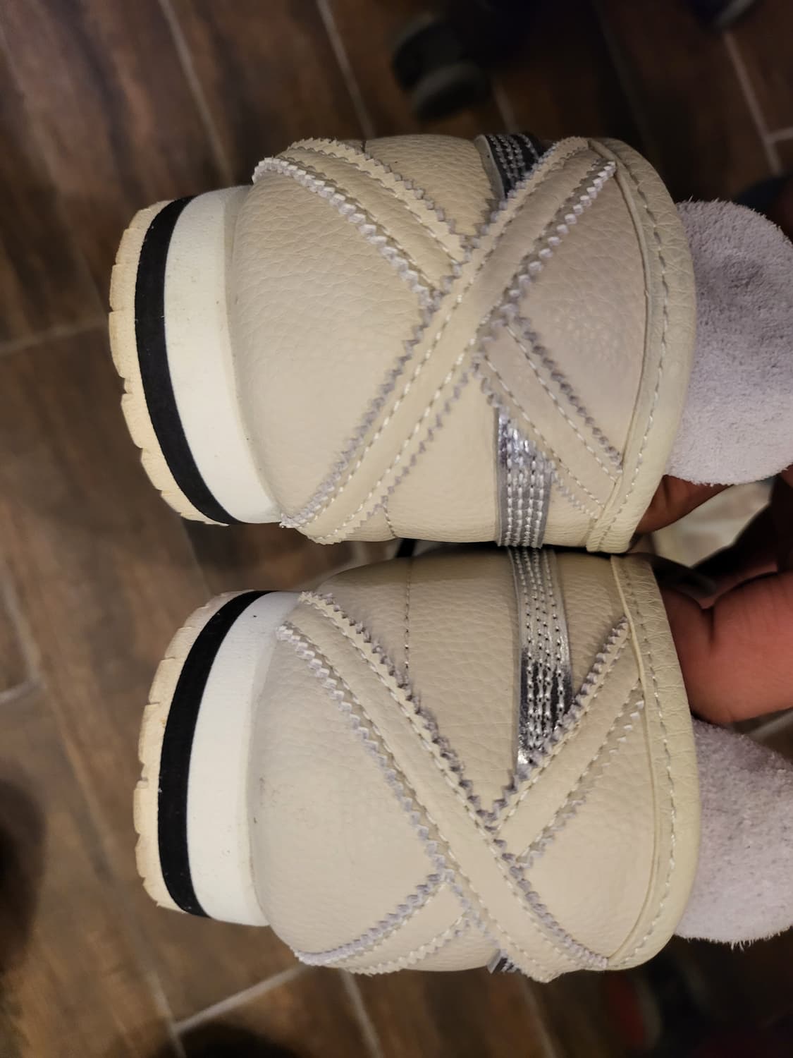 오니츠카타이거 멕시코66 크림 실버260 상품이미지3