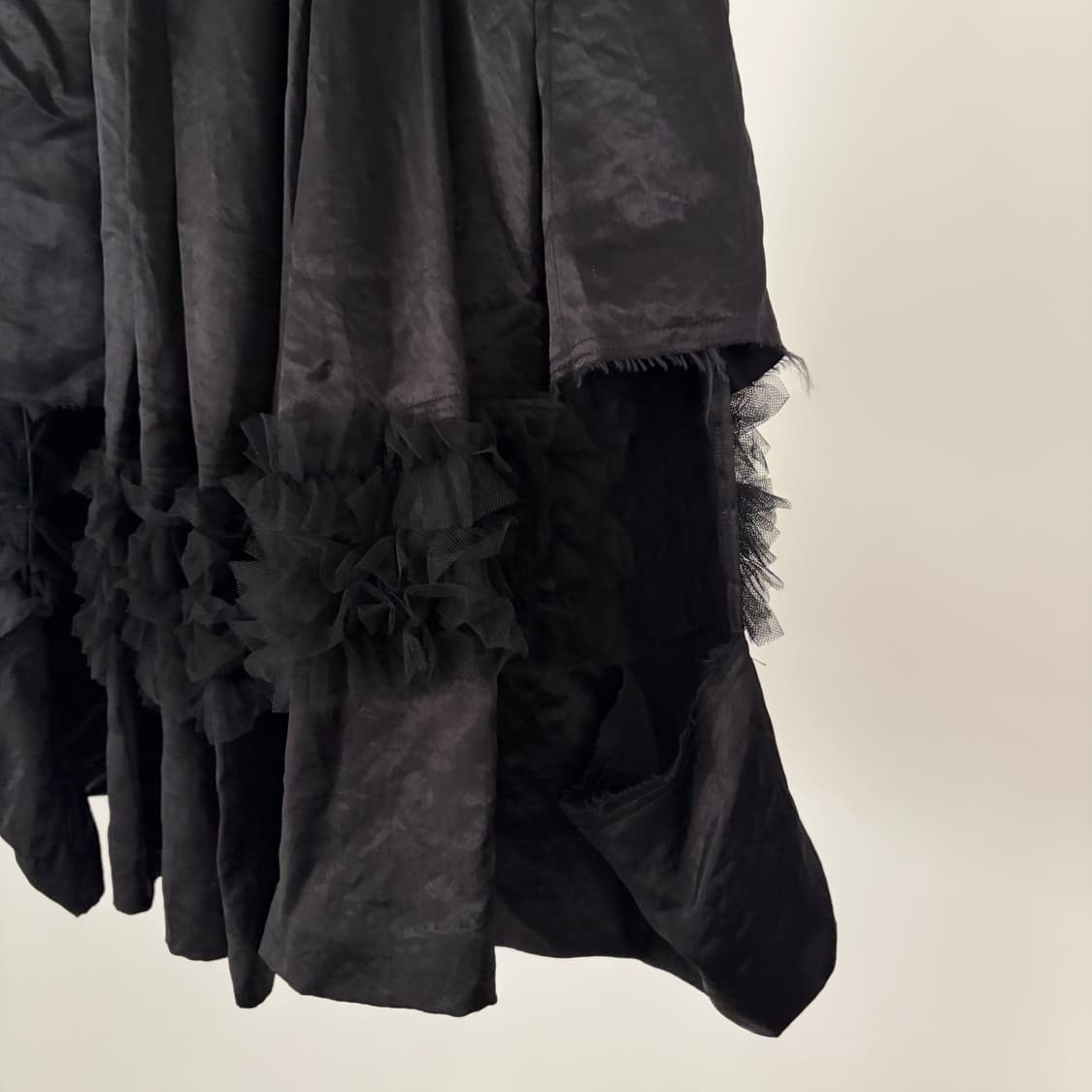 Satin Tulle Frill Detail Skirt 상품이미지9