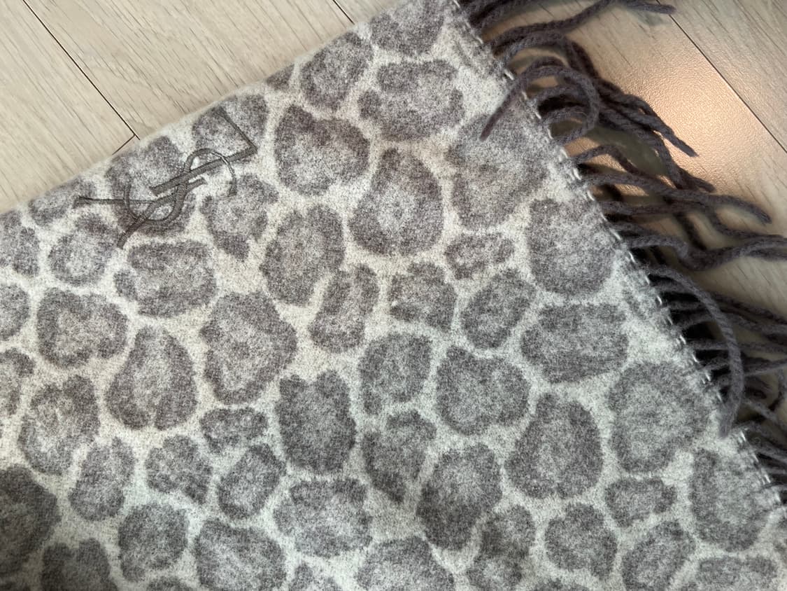 Yves Saints  Laurent  상품이미지7