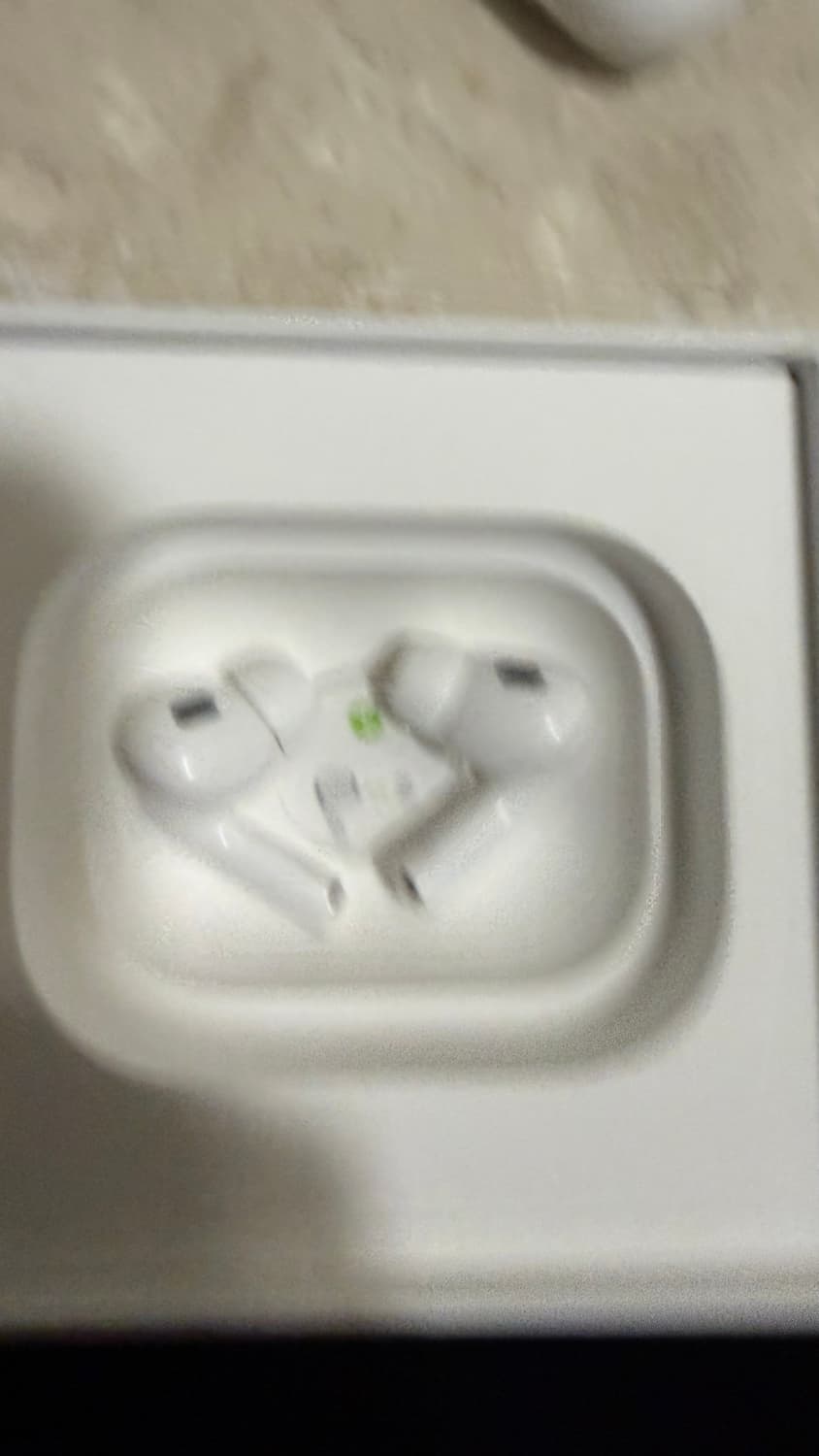 에어팟 프로 2세대 라이트닝 풀박스 상품이미지6