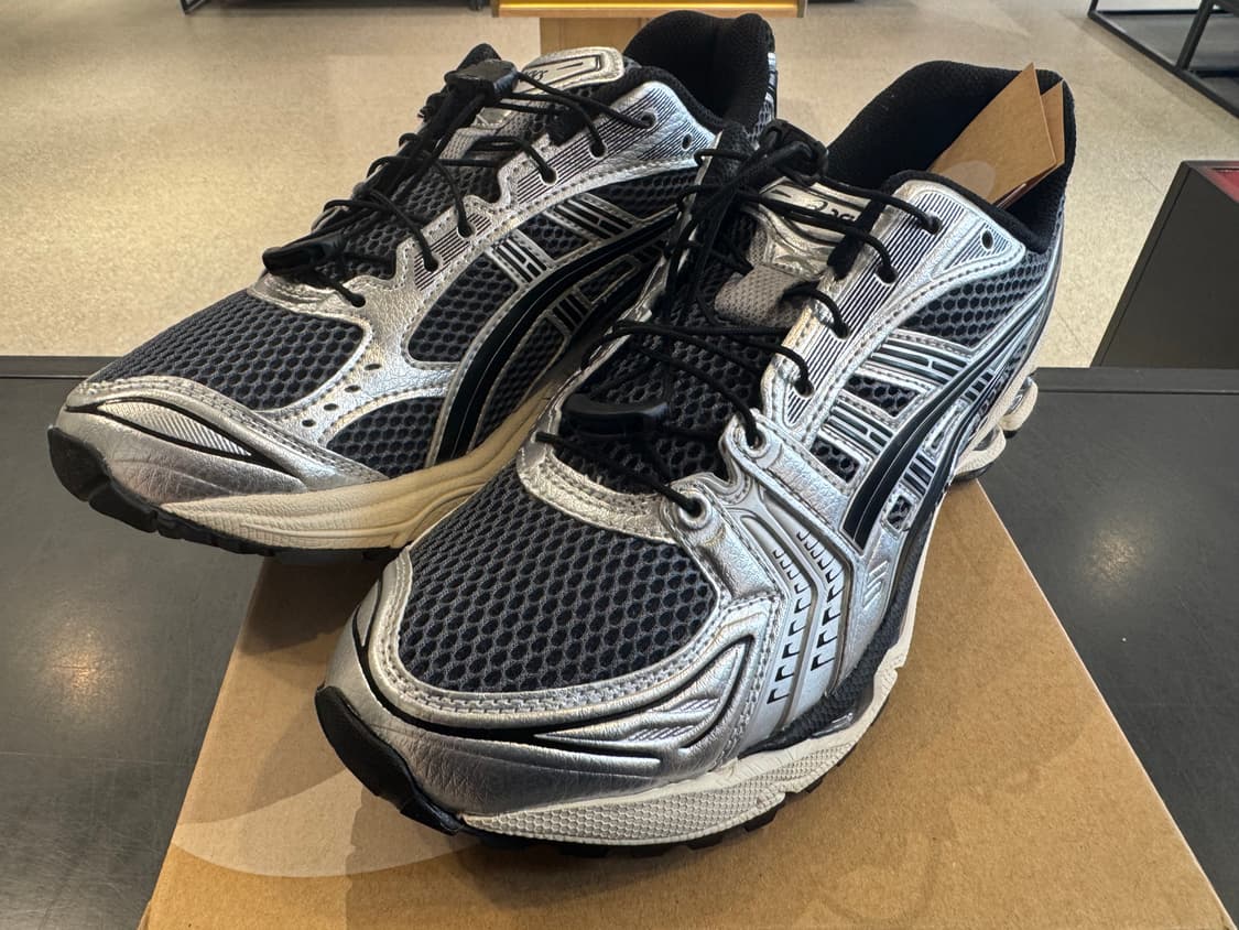 아식스 젤카야노 14 캐리어 그레이 블랙 (260) 상품이미지1