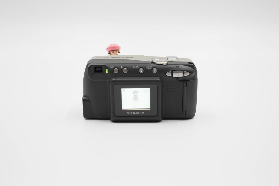 Fujifilm FinePix 2400 Zoom (후지필름 2400) 상품이미지2