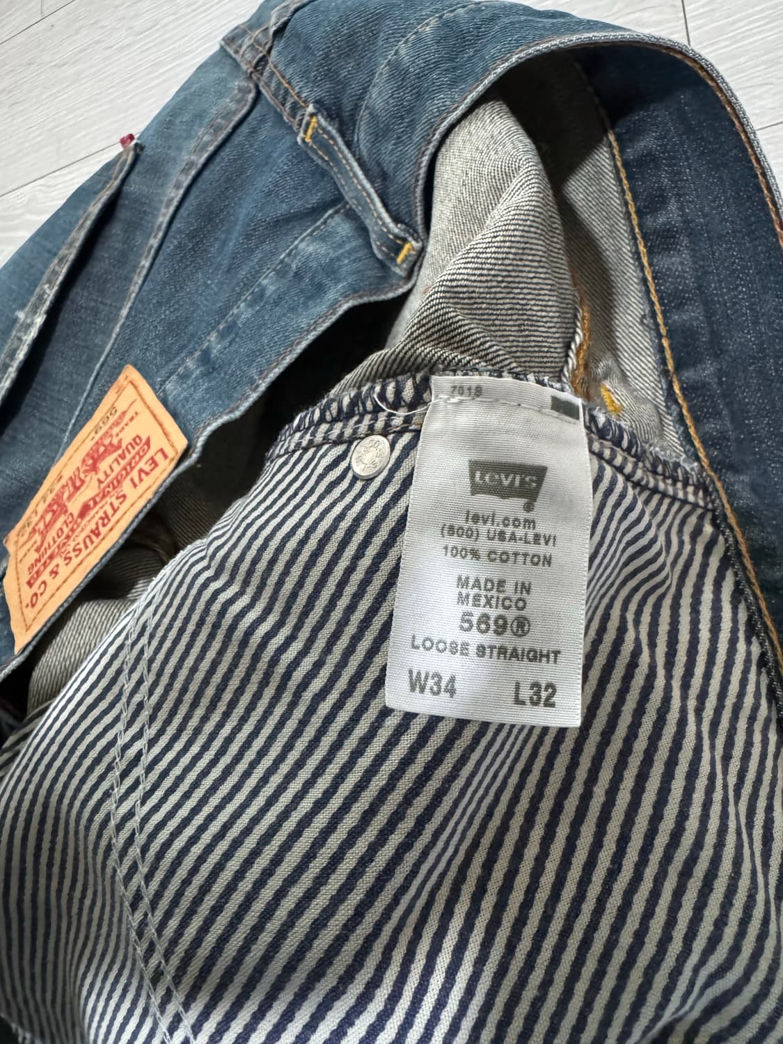 [34] 리바이스 569 루즈 스트레이트핏 워싱 데님팬츠 상품이미지4