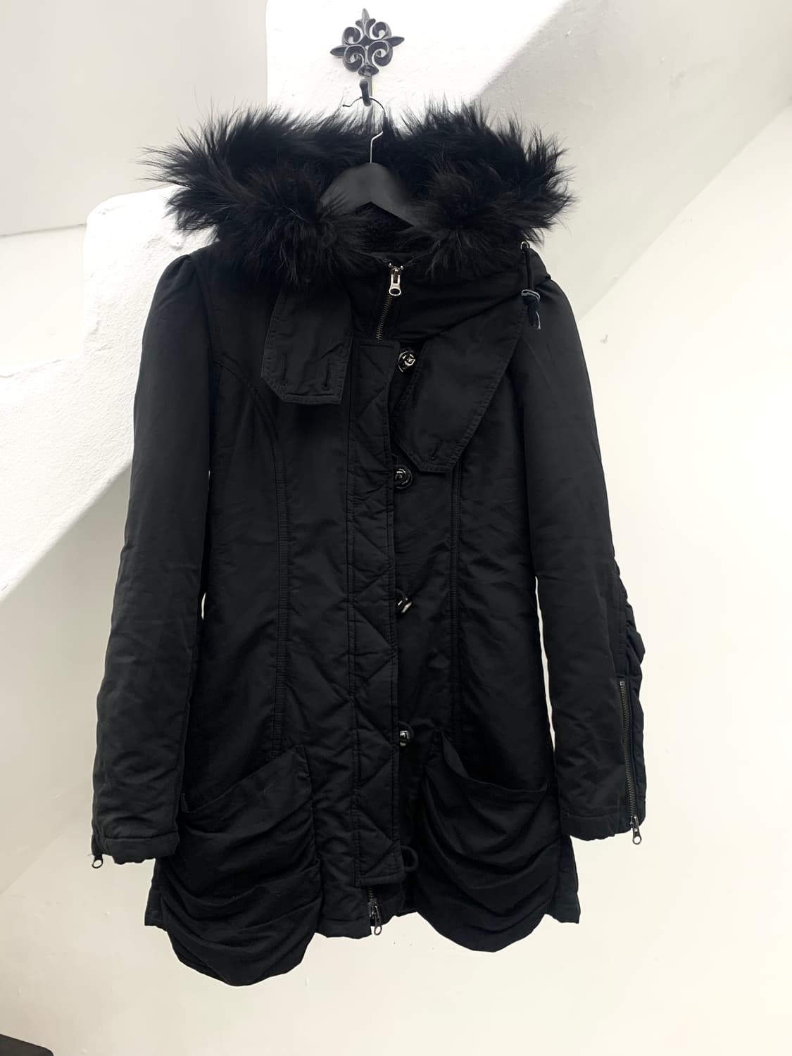 Lip service fur hood shirred pocket jack 상품이미지1