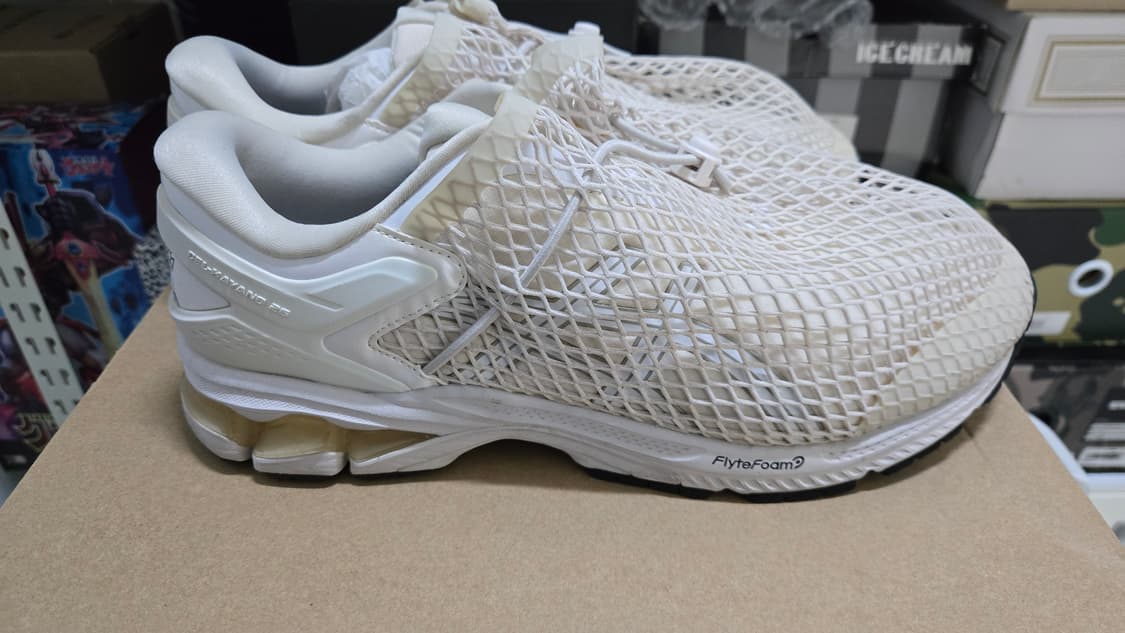 아식스x비비안웨스트우드 젤카야노26 버치 화이트 11사이즈(285) 상품이미지5