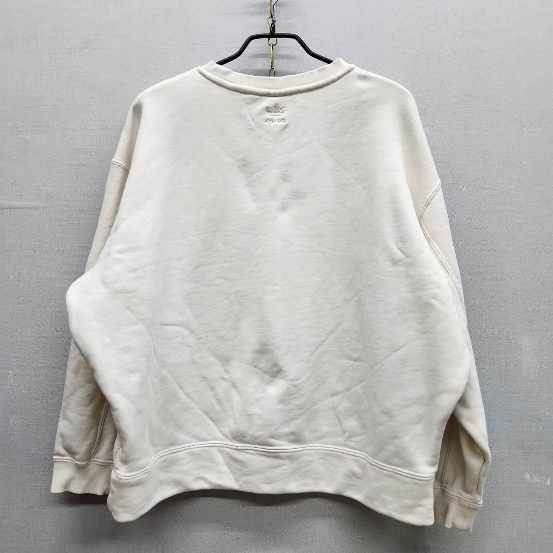 아디다스 플라워 빈티지 로고 오버핏 맨투맨 XS(XL) 상품이미지4