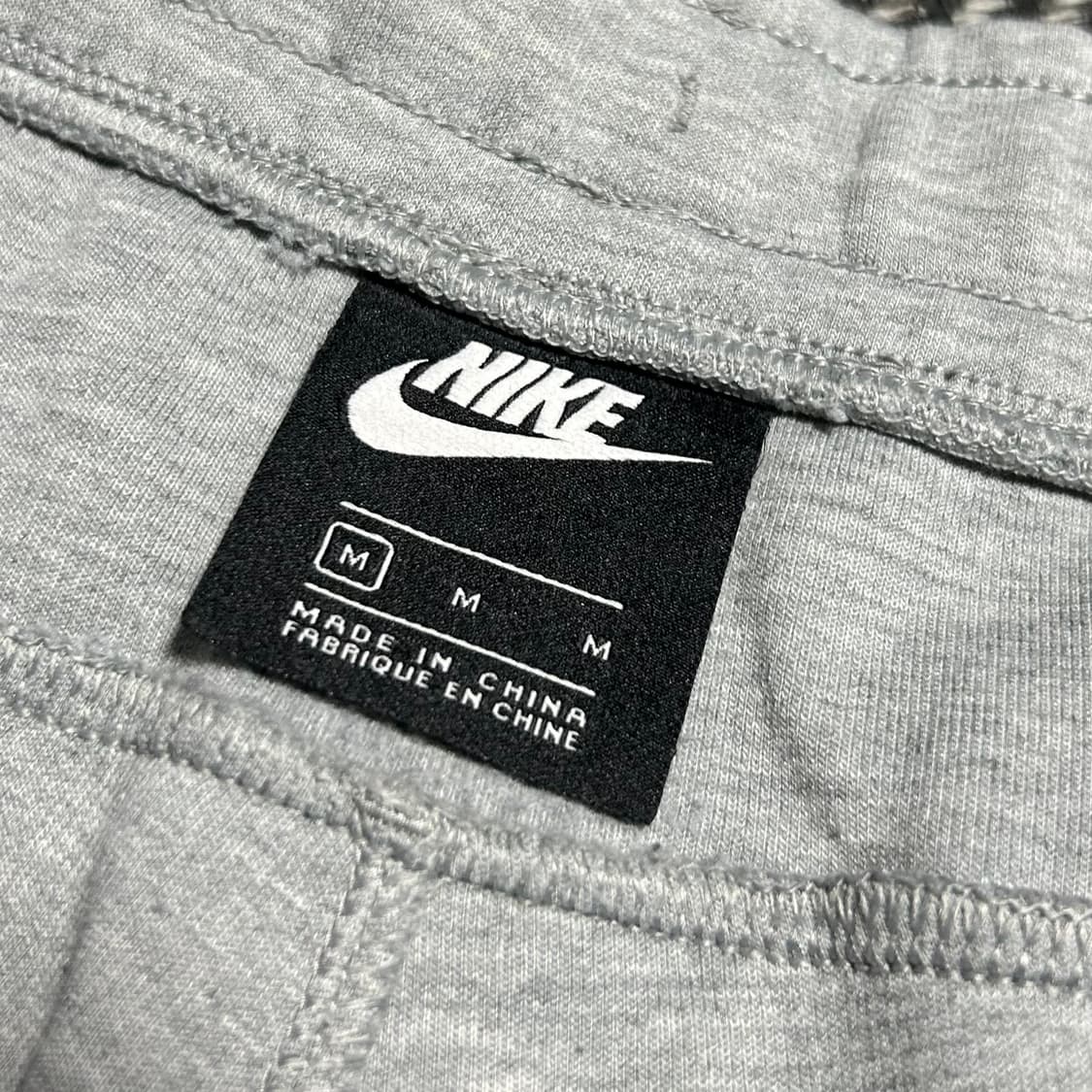 [M] Nike 나이키 테크팩 그레이 트레이닝 팬츠 상품이미지4