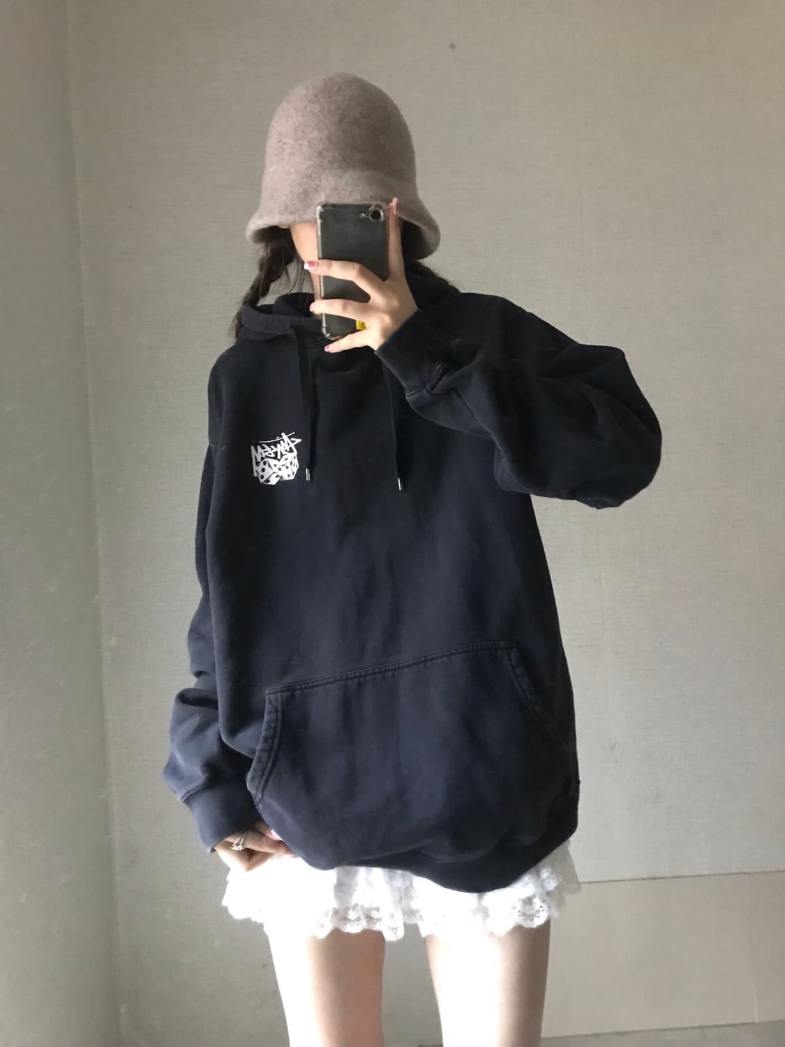 스투시 오버핏 다이스 후드티 상품이미지4
