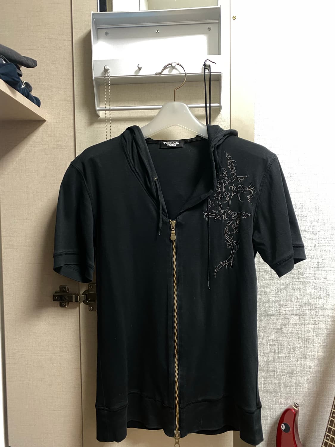 Tornado mart hood T-shirt 상품이미지1