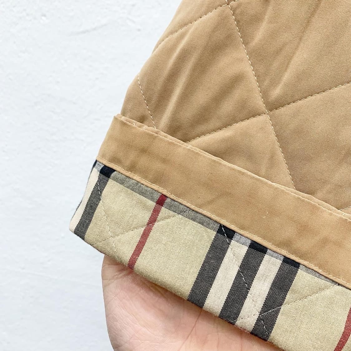 버버리 베이지 코듀로이 퀄팅 자켓 상품이미지8