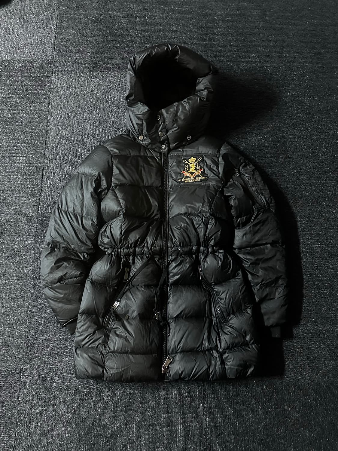 폴로 랄프로렌 R.L. Regiment 크레스트 덕 다운 패딩 상품이미지4