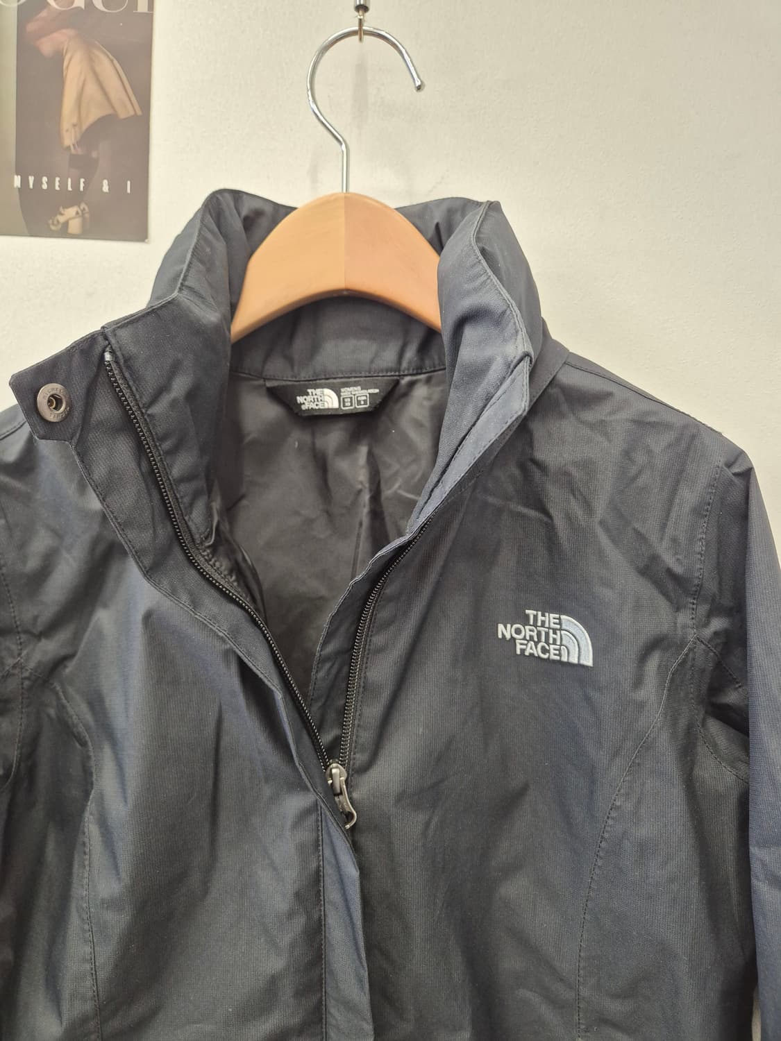 노스페이스의 드라이벤트 여성 바람막이 자켓  S
 상품이미지2