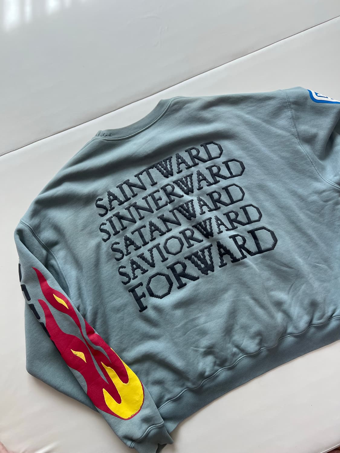 [xl] cpfm 칸예 키드커디 머천 스웻셔츠 상품이미지2