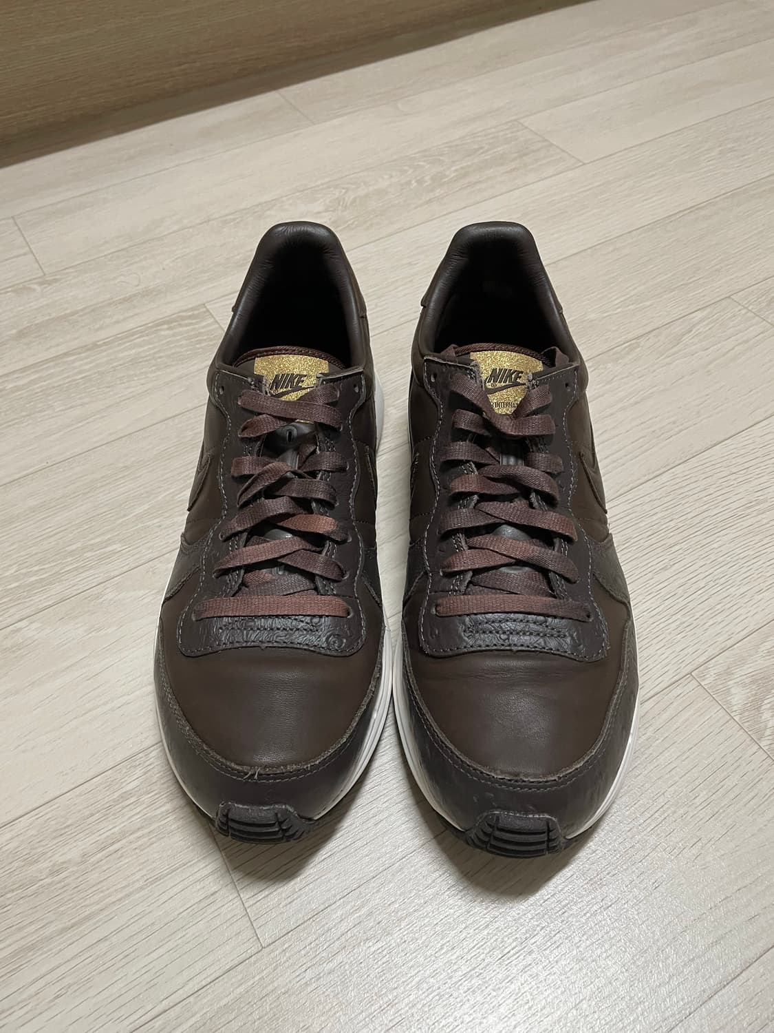 나이키 소프넷 루나 인터네셔널리스트 상품이미지2