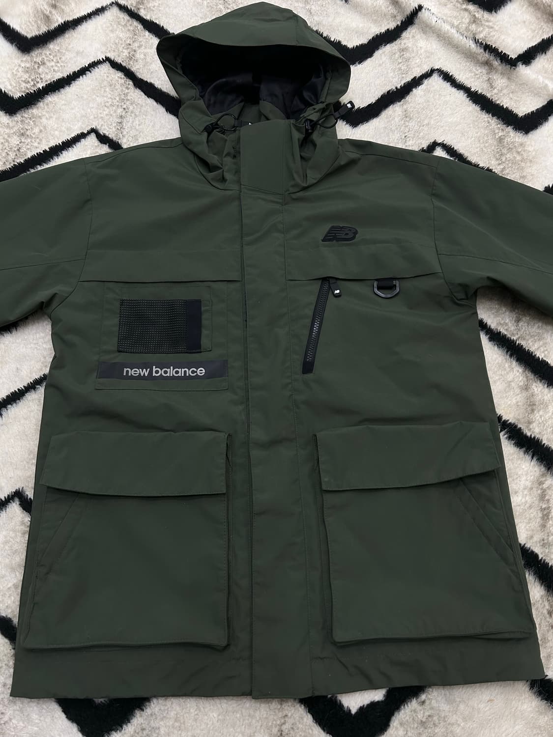 [S]뉴발란스 유틸리티 카고 후드바람막이/카키 상품이미지4