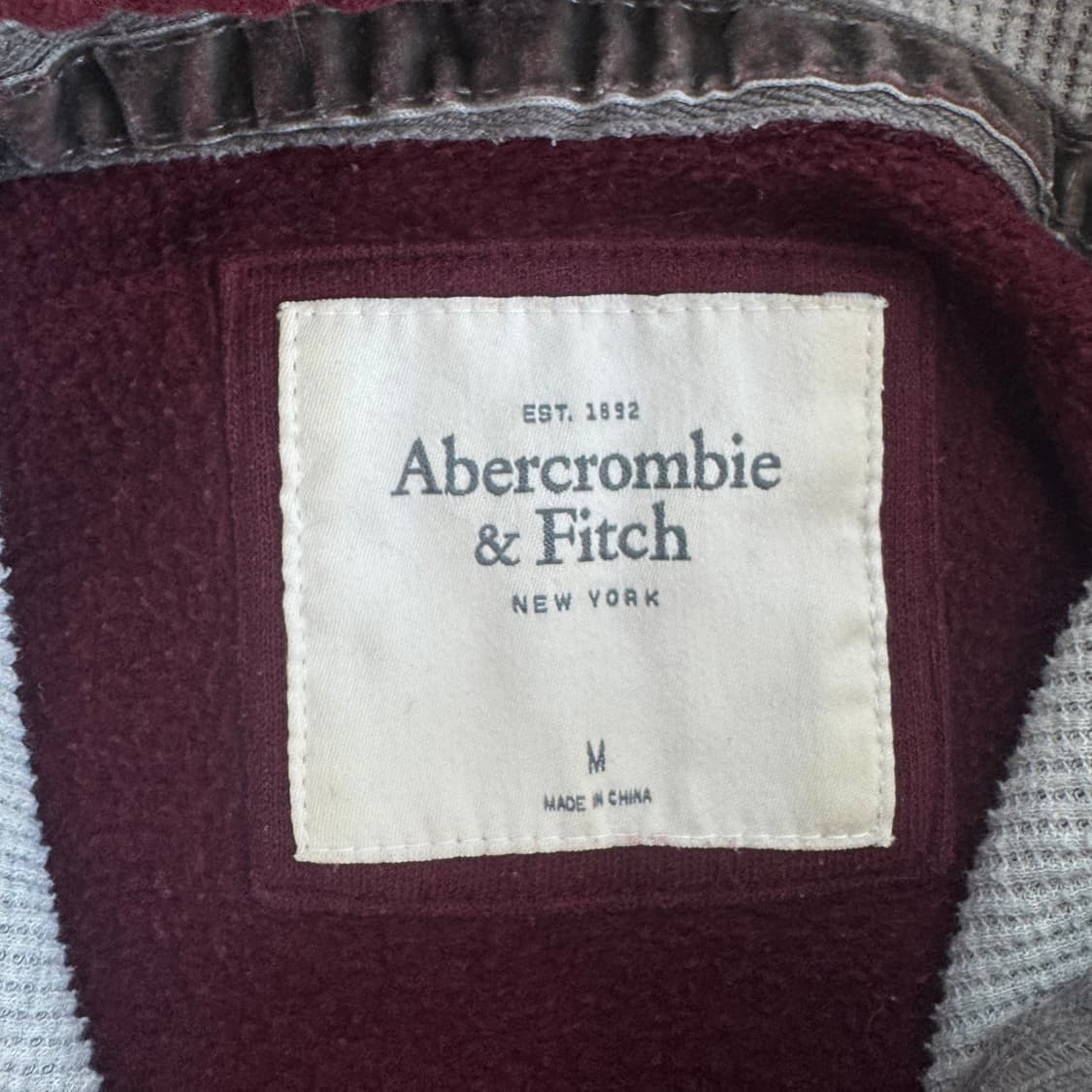 Abercrombie 아베크롬비 버건디 후드티 상품이미지5
