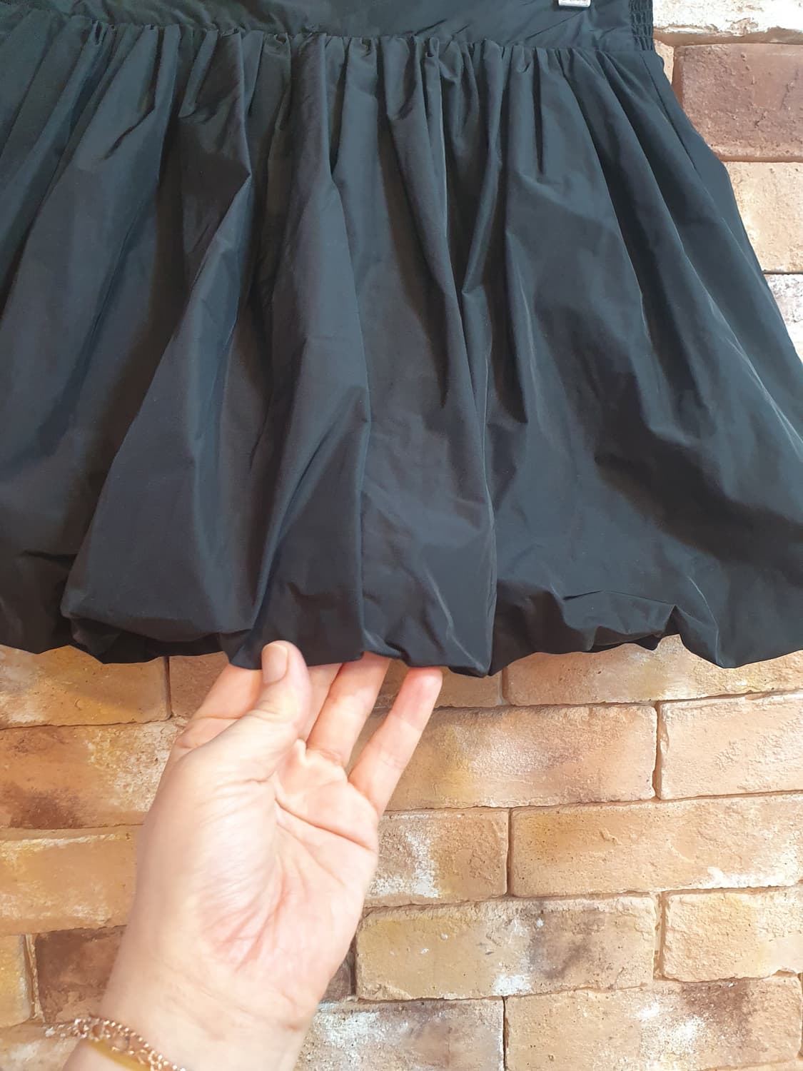 널디 블랙 벌룬 스커트 미니 스커트 상품이미지3