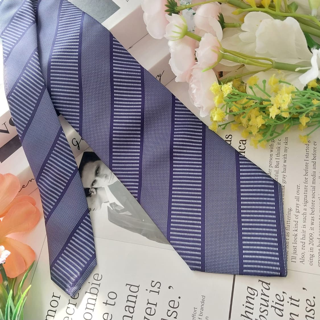 트루사르디 실크 스트라이프 자카드 넥타이 9.4cm A+등급 K1294
 상품이미지2